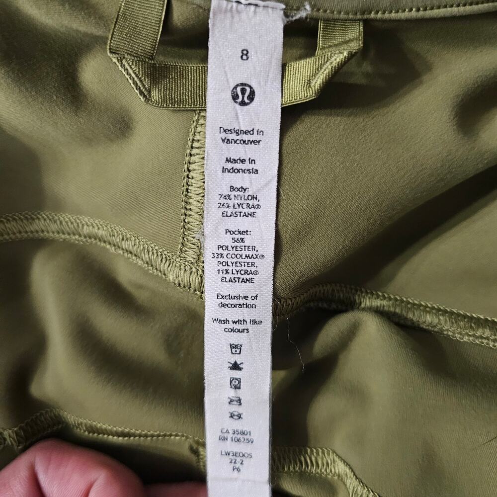 Lululemon Jacket - Picture 10 of 10